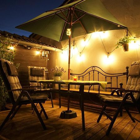 Rosi'S Haeusle Schwarzwald / Terasse Mit Garten Fluorn-Winzeln Exteriör bild
